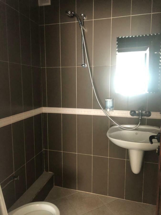 Hotel White House Kŭrdzhali Extérieur photo