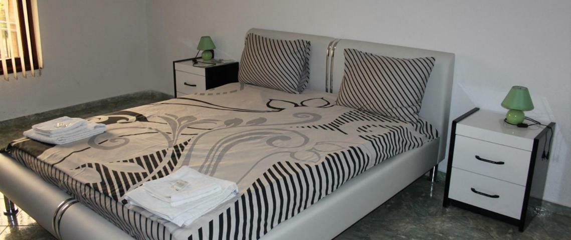 Hotel White House Kŭrdzhali Extérieur photo