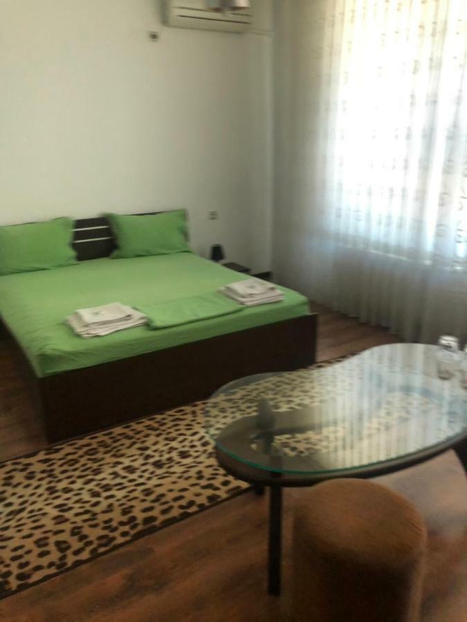 Hotel White House Kŭrdzhali Extérieur photo